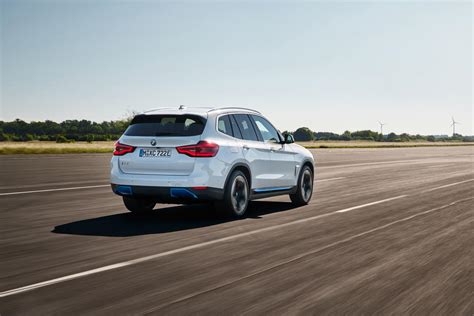 BMW iX3 arrives with 285-mile range