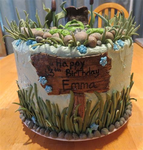 Shrek Swamp Birthday Cake - CakeCentral.com