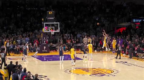 Matt Ryan's Buzzer-Beater Saves Lakers From Loss To Pelicans