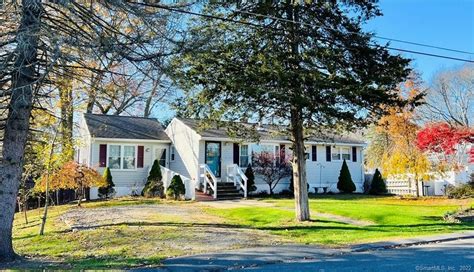 Wolcott, CT Real Estate - Wolcott Homes for Sale | realtor.com®