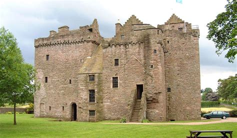 Huntingtower Castle | Scotland castles, British castles, Castle house