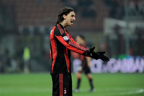 Zlatan Ibrahimovic AC Milan Transfer News Seems Entirely Bogus