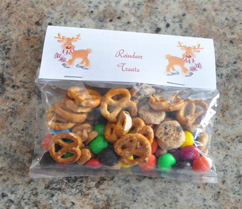 Christmas Treat Bag Ideas: Ten Creative Examples - Mommysavers