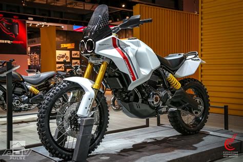 2022 Ducati DesertX First Ride Review - Despre motociclete / pareri si ...