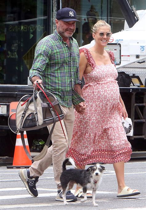 Liev Schreiber and Pregnant Taylor Neisen Hold Hands on NYC Stroll | Us ...