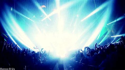 rave party lights swedish house mafia CLICK | Swedish house mafia, Rave party, Techno