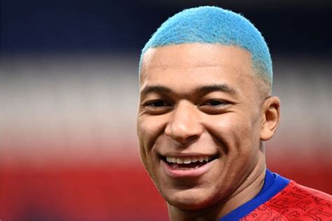 Footballer Kylian Mbappe flaunts a new look, check him out (Photos) - Expressive Info