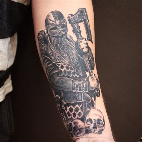 50 Exceptional Viking Tattoo Designs | Traditionelle wikinger tattoos, Tattoos männer ...