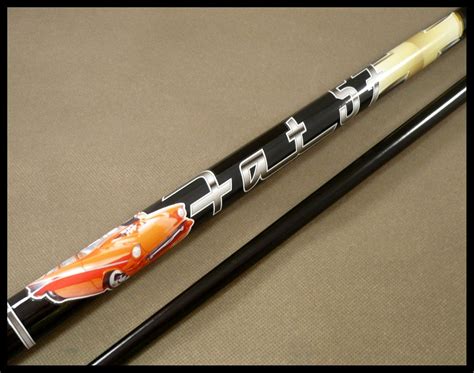 A Personalized custom pool cue for a Fat57 Chevvy fan. www.custompoolcues.com.au | Custom pool ...