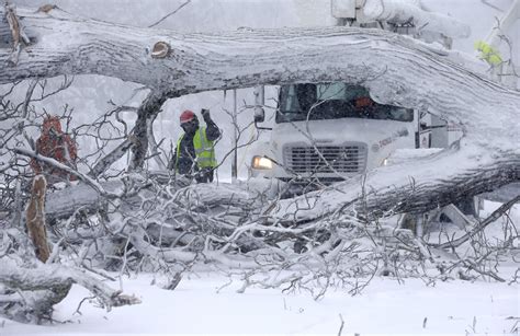 Photos: Snow storm slams Northeast - WTOP News