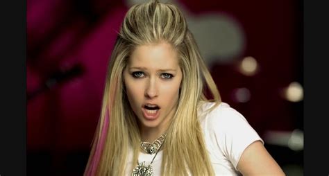 Everything Wrong With Avril Lavigne - "Girlfriend" — Music Video Sins