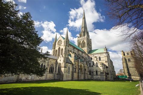 15 Best Things to Do in Chichester (West Sussex, England) - The Crazy ...