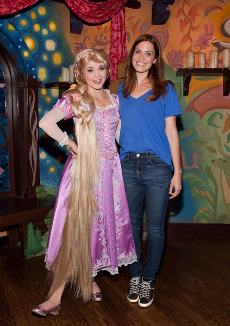 Mandy Moore Visits Rapunzel at Disneyland Park | Disney Parks Blog