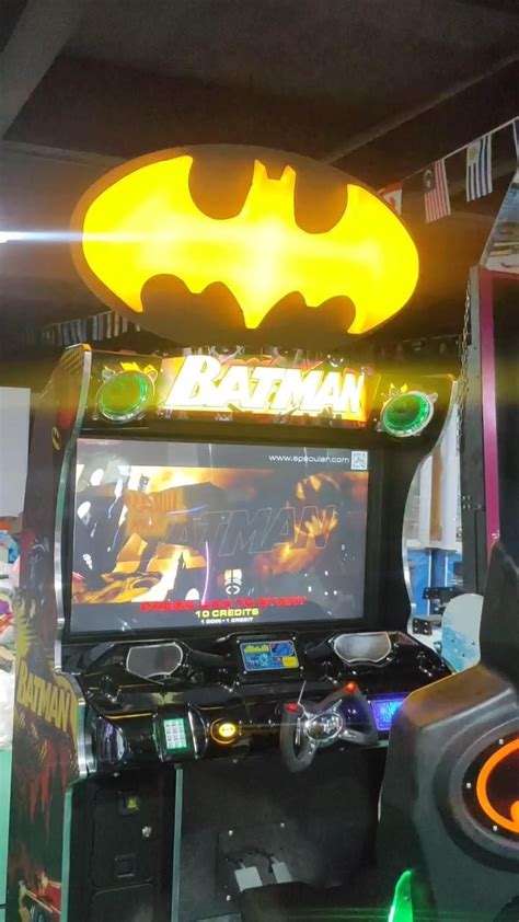 Coin Operated Batman Arcade Caring Racing Video Game Machine [Video] | Arcade game machines ...