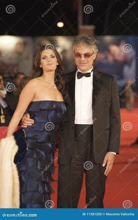 Andrea Bocelli and His Wife Editorial Image - Image of mare, film: 11381200