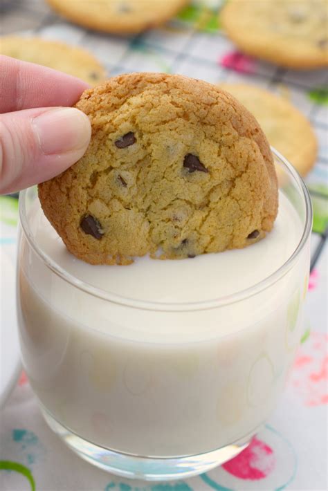 No Butter Chocolate Chip Cookies | Who Needs A Cape?