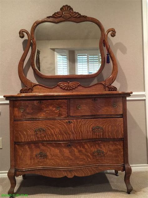 Vintage Dresser With Mirror – HOMYSTYLE