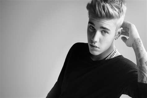 Justin Bieber Continues To Break More Records, First Artist To Top All ...