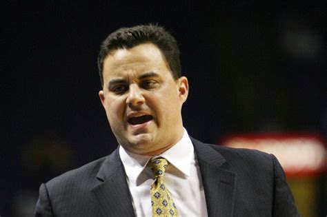 U. of Arizona president defends men's basketball coach Sean Miller ...