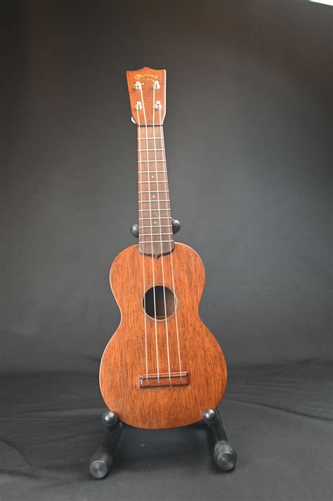 Martin Ukulele - Soprano Style 0 - 1950s Excellent Condition - Golden ...