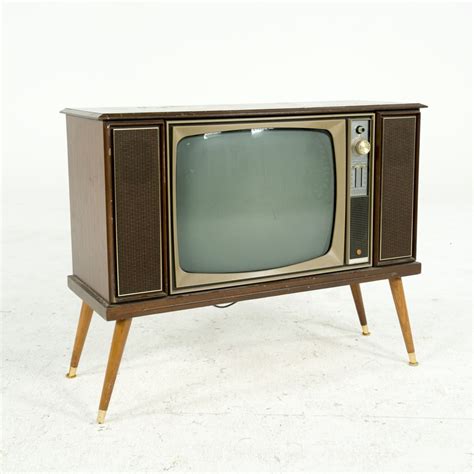 Old TV Television Unit, Large & Medium