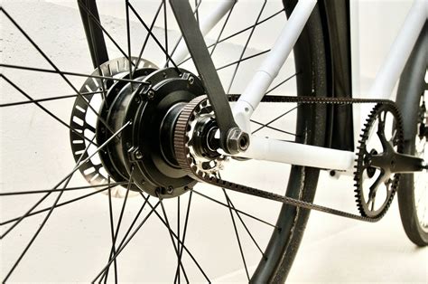 Cowboy 3 electric bike review: better safe than sporty - The Verge