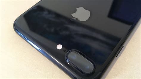 Here's how the jet black iPhone 7 finish holds up without a case - 9to5Mac