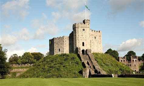 WELSH CASTLES TO ADD TO YOUR MUST SEE LIST