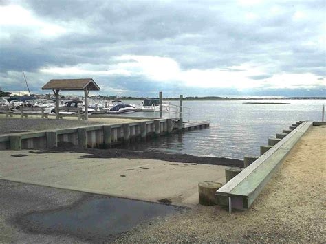 .There are a number of Boat Launching ramps on Long Beach Island. Most of them charge a fee ...