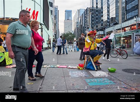 Yonge Street in Toronto Stock Photo - Alamy