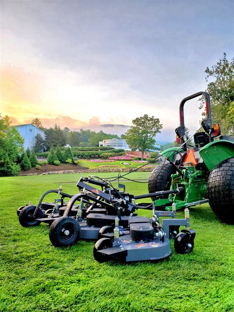 Golf Course Mowers | Commercial Lawn Mowers | Lastec Mowers