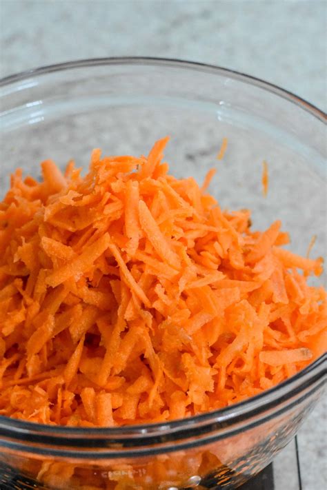 French Grated Carrot Salad (Carottes Rapées) - Pardon Your French