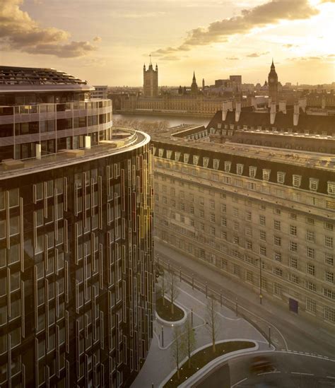 Park Plaza Westminster Bridge London | Home