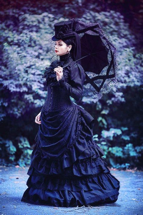 Vintage Victorian Gothic Dresses