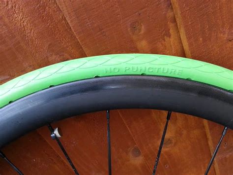 Tannus Solid Airless Bike Tire – NoveltyStreet