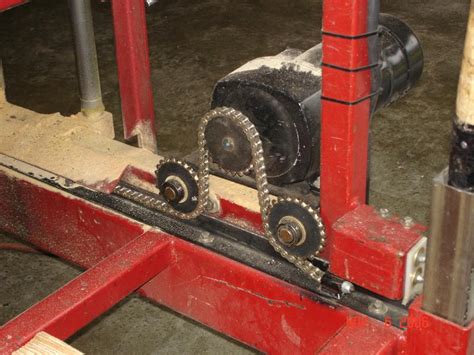 Power Feed Versus Manually-Operated Mill