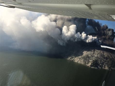 First known eruption of Kadovar volcano in Papua New Guinea prompts evacuation of 500 people ...