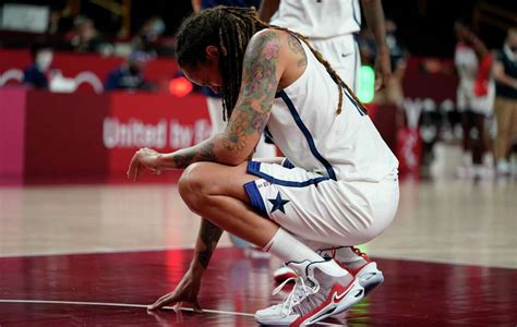 Brittney Griner leads US women to gold medal game with win over Serbia