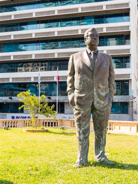 Statue of Former Lebanese Prime Minister, Rafic Hariri. in Beirut ...