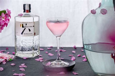 Celebrate Cherry Blossom Season With a Delicious Japanese Gin Cocktail