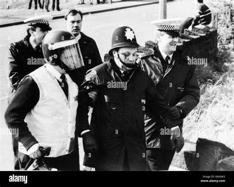 Orgreave helmet Black and White Stock Photos & Images - Alamy