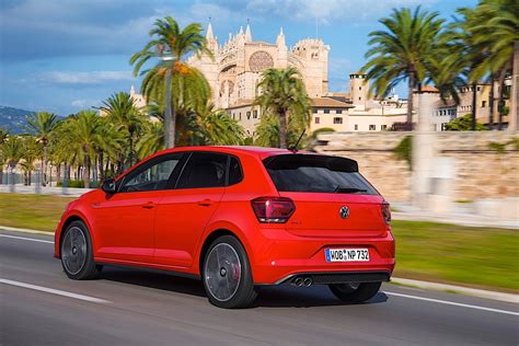 2018 Volkswagen Polo GTI Specs & Photos - autoevolution