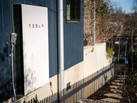 Things You Should Know About the Tesla Powerwall Battery - Orangemarigolds