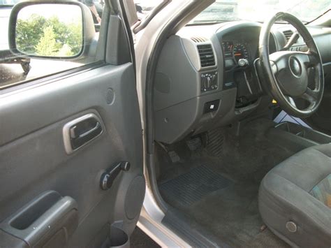 2004 Chevrolet Colorado - Interior Pictures - CarGurus