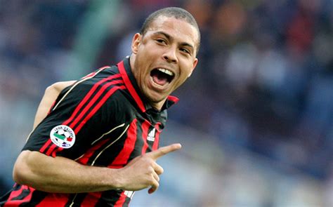 Ronaldo Luis Nazario de Lima - Zone Soccer Player