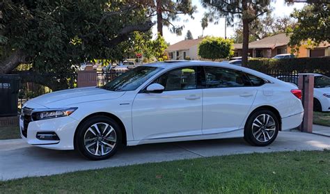 The 2019 Accord Hybrid EX-L is the perfect commuter car! : r/Honda