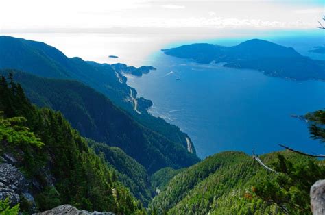 10 Beautiful North Vancouver Hikes To Add To Your Bucket List