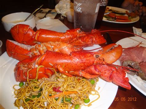 All you can eat LOBSTER buffet | Lobster recipes, Lobster buffet ...