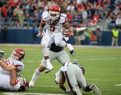 Seattle Seahawks select Arkansas RB Alex Collins, avid Irish dancer, in 5th round of NFL draft ...