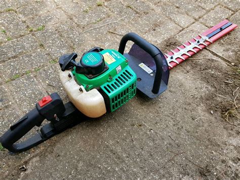 Petrol hedge trimmer | in St Austell, Cornwall | Gumtree